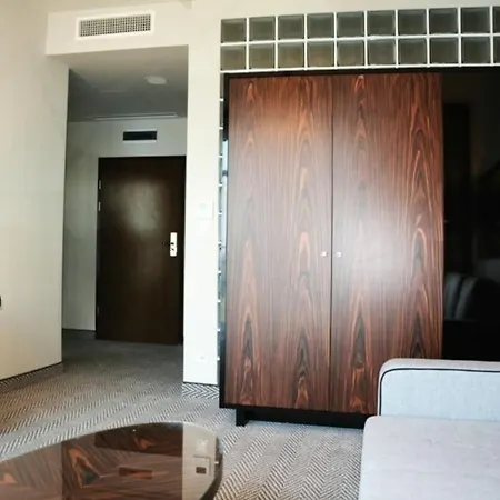 Apartman Ferienwohnung In Plaa Wschodnia Gemeinschaftlichem Indoorpool